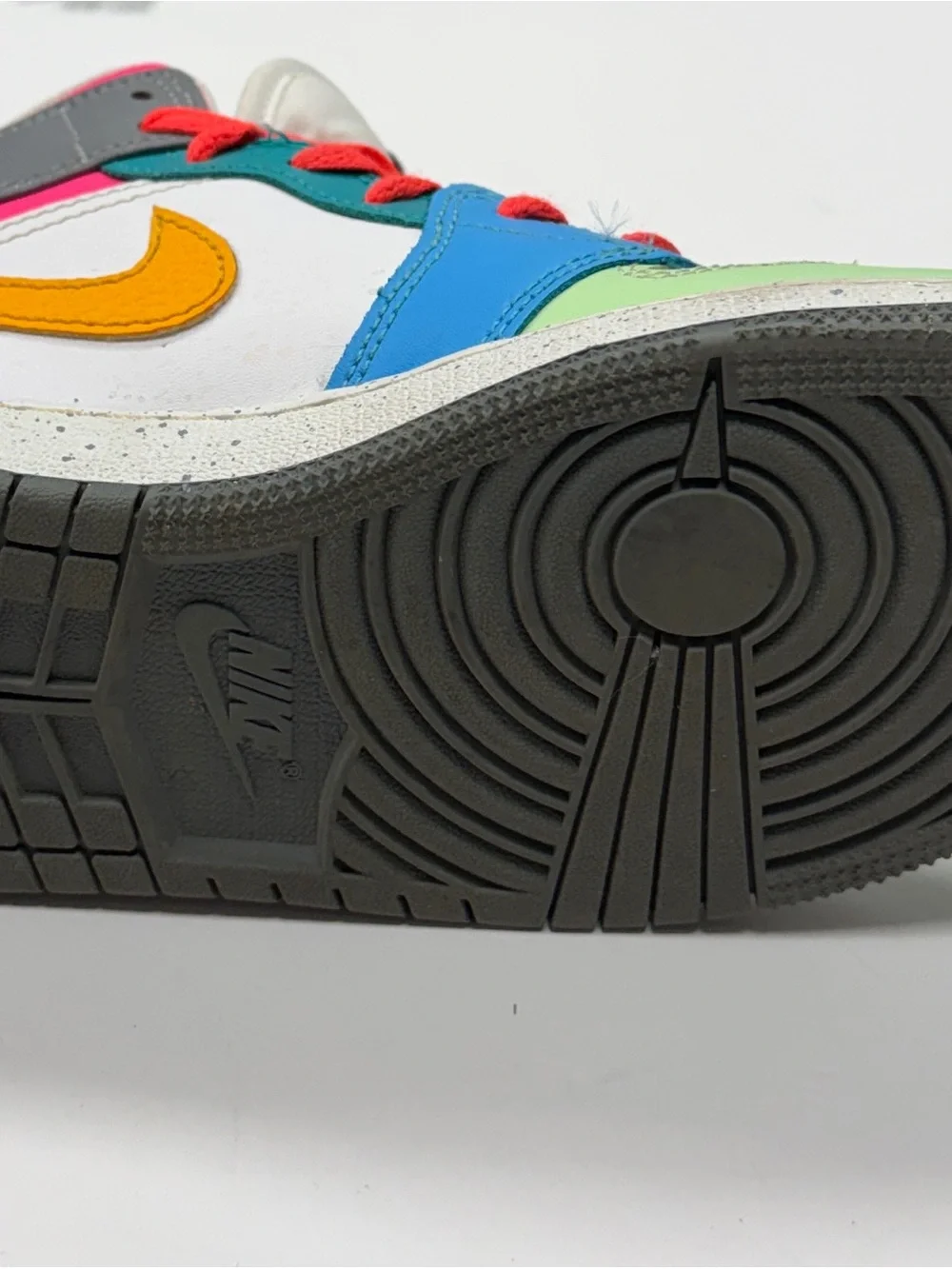 Jordan Kids' Colorblock High-Top Sneakers - White/Green/Blue with Red Laces
